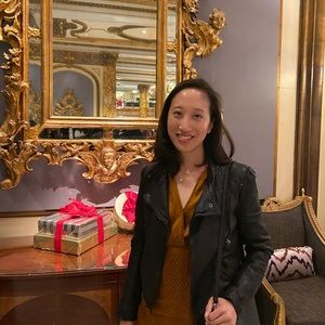 Meet your Posher, Erica